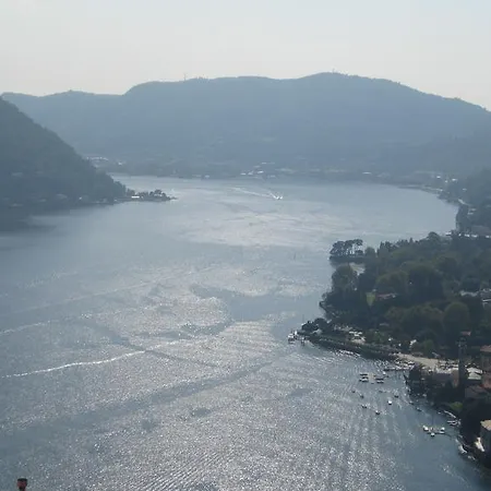 Holiday Vista Lago * Cernobbio
