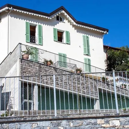 Vista Feriehus Cernobbio